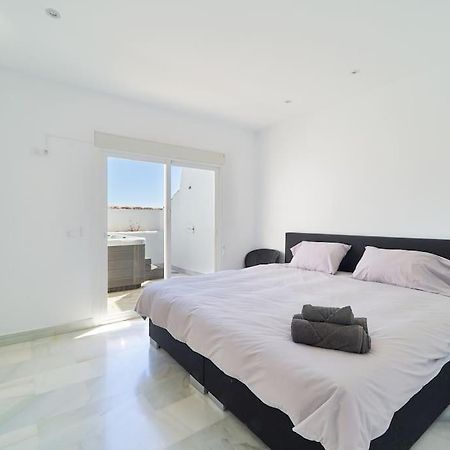 Superbe Appartement Avec Jaccuzi Marbella Eksteriør bilde