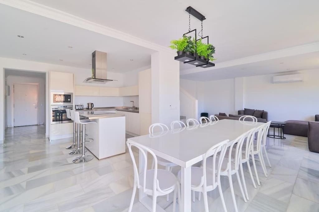 Superbe Appartement Avec Jaccuzi Marbella Eksteriør bilde