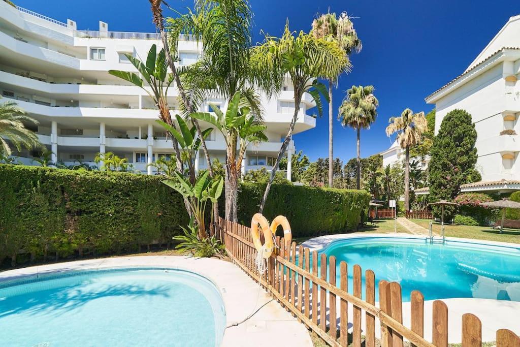 Superbe Appartement Avec Jaccuzi Marbella Eksteriør bilde